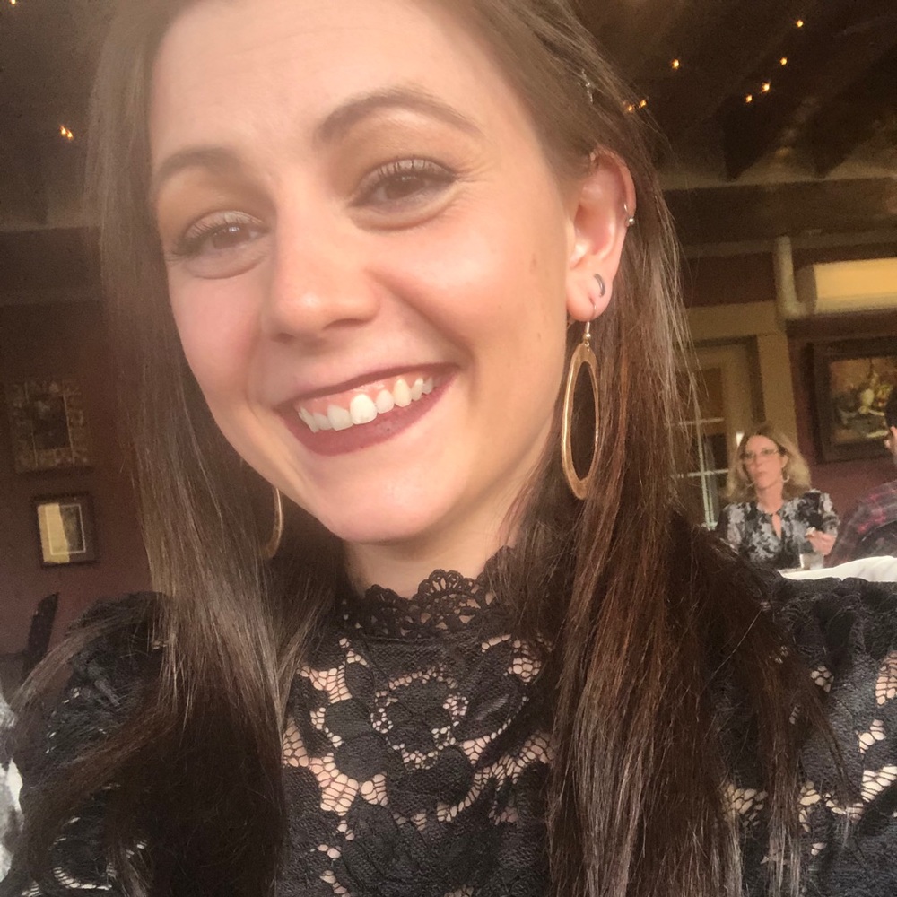 Meet your Posher, Grace